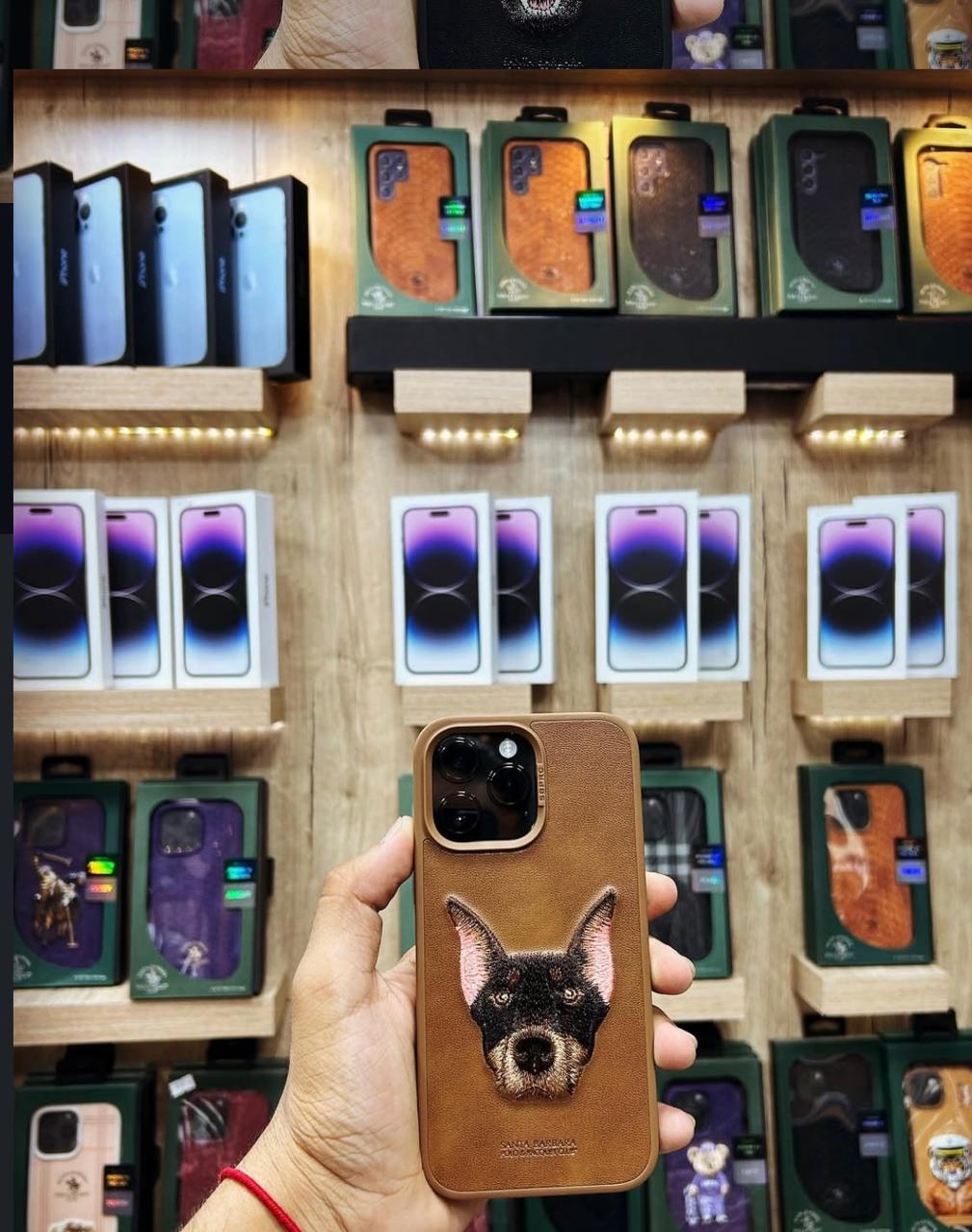 Showroom Store